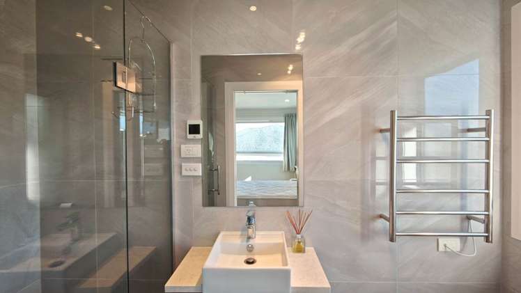 17D Masons Road Oteha_16