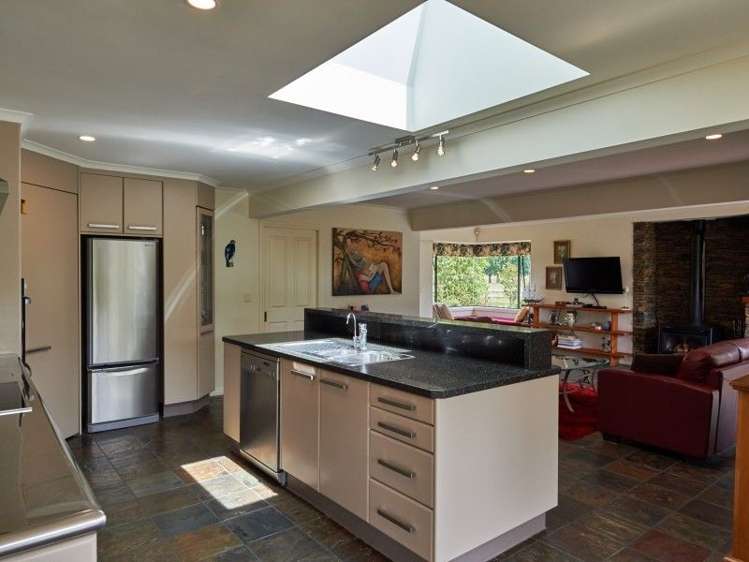 84 Oroua Road Kairanga_7