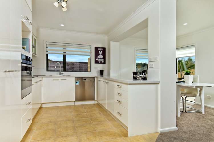 14 Thomas Hamer Place Greenhithe_9