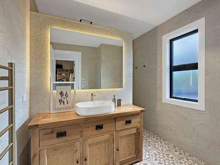 8 Broadleaf Way Kinloch_22