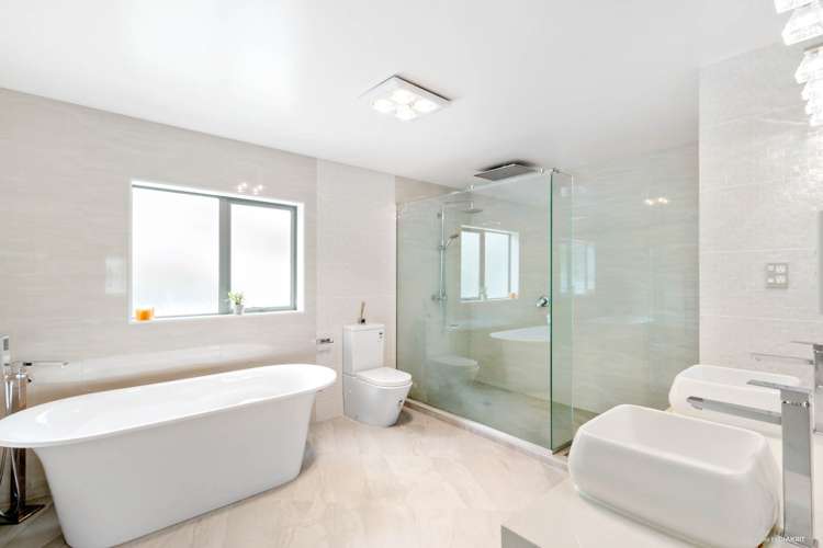 28 Leburn Crescent Flat Bush_10