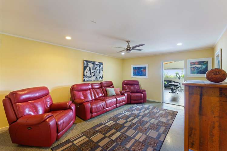 13 Scott Avenue Otaki Beach_15