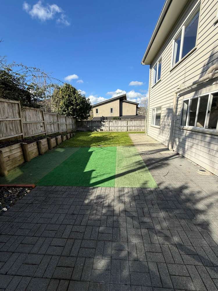 44 Seresin Crescent Flat Bush_17