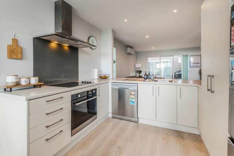 39 Battalion Drive Papakura_4