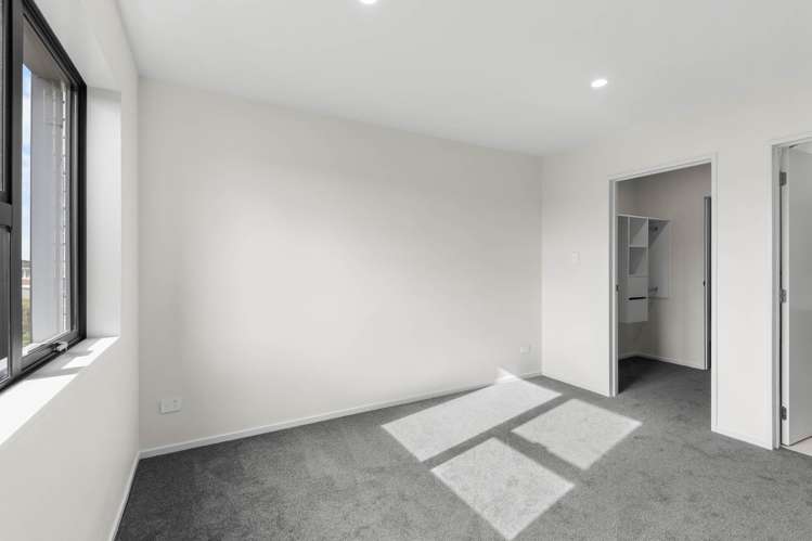 5/6 James Street Bayview_3