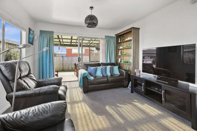 84a Thames Road Paeroa_17