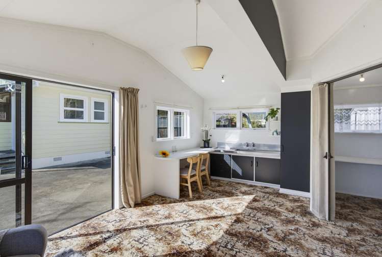 6 Harlech Street Levin_21