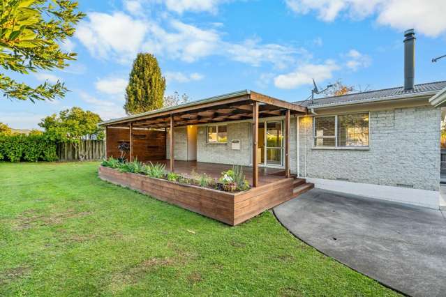 9 Housman Place 11373_3