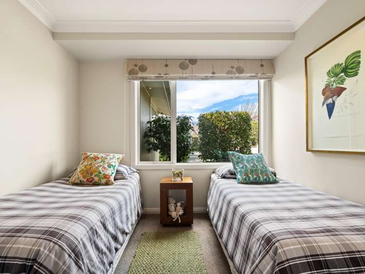 8 Prestwick Street Maori Hill_41