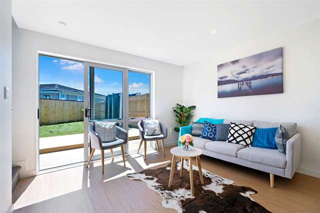 3/11 Reid Road New Lynn_1