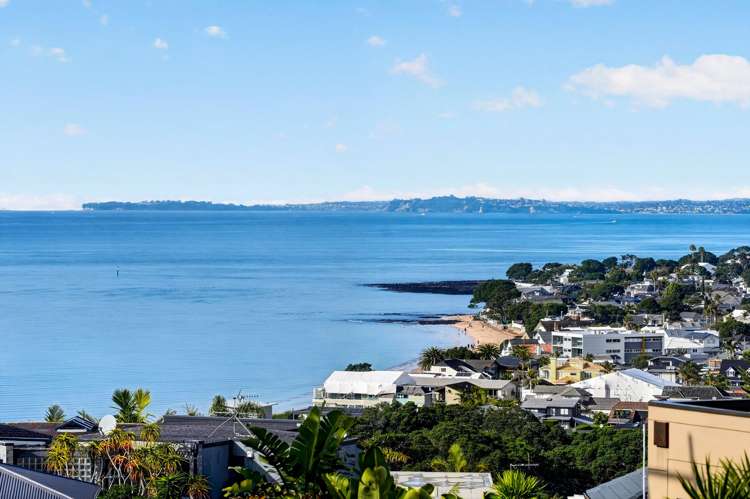 1/64 Seaview Road Castor Bay_0