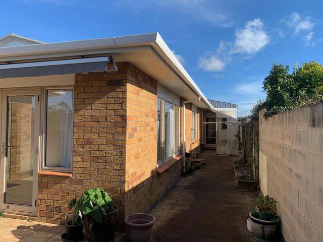 11c Norman Street Brooklands_3