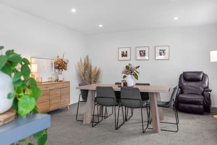 110 Puhirake Crescent Pyes Pa_12