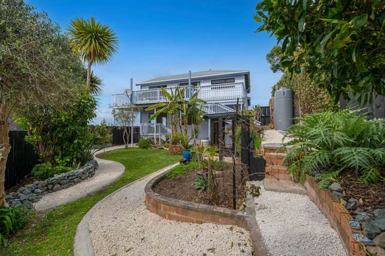82 Shakespear Road Army Bay_26