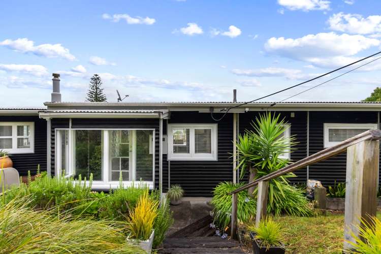 1104 Whangaparaoa Road Tindalls Beach_15