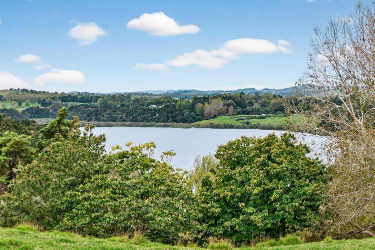 102B James Road Maungaturoto_12