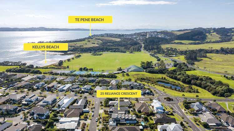 25 Reliance Crescent Beachlands_29