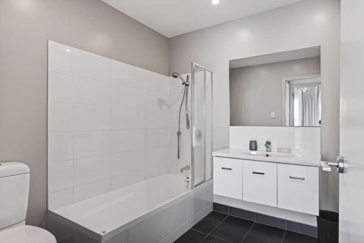 6/90 Customhouse Street Gisborne_14