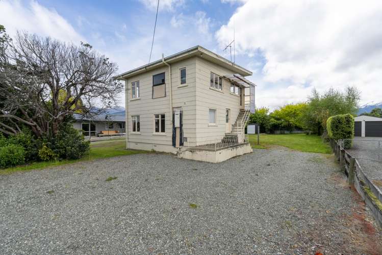 33A McKerrow Street Te Anau_19