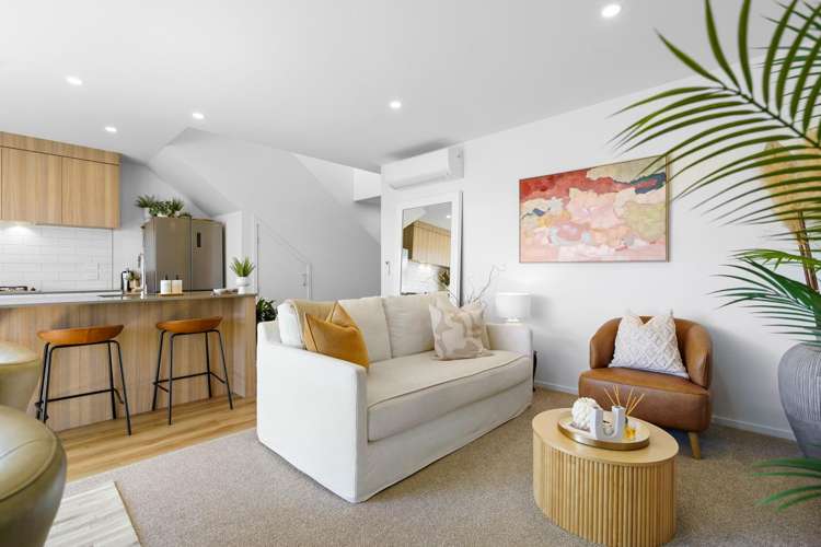 2/102 Swayne Road Cambridge_5