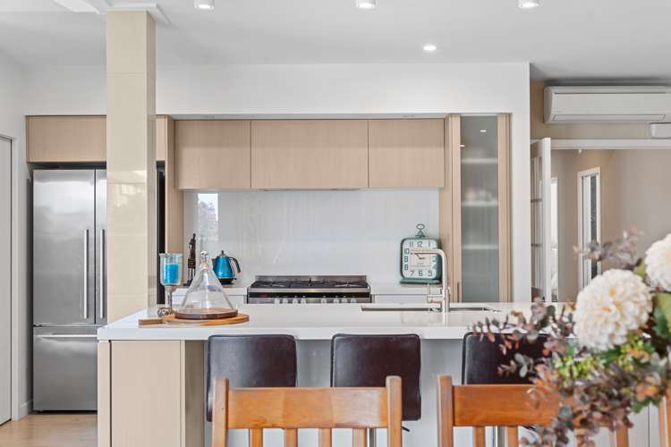 3 Giarni Place Karaka_7