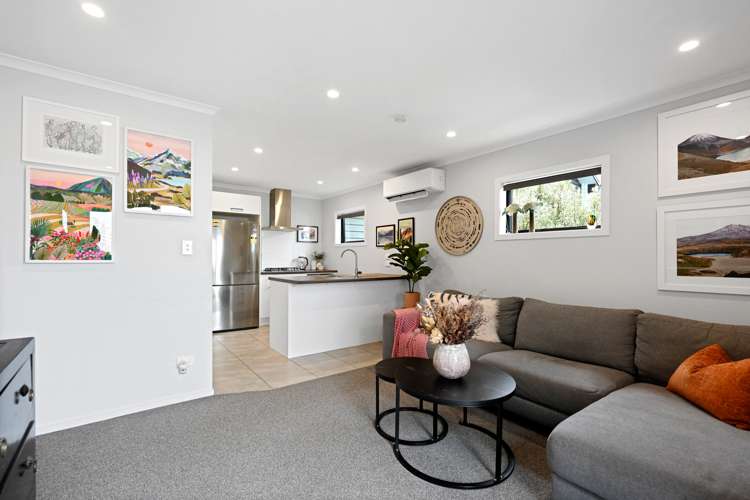 1/19 Onukutara Place Huntington_5