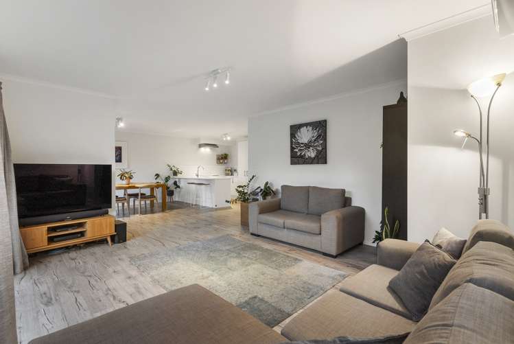 1/17 Abbeygate Street Birkdale_12