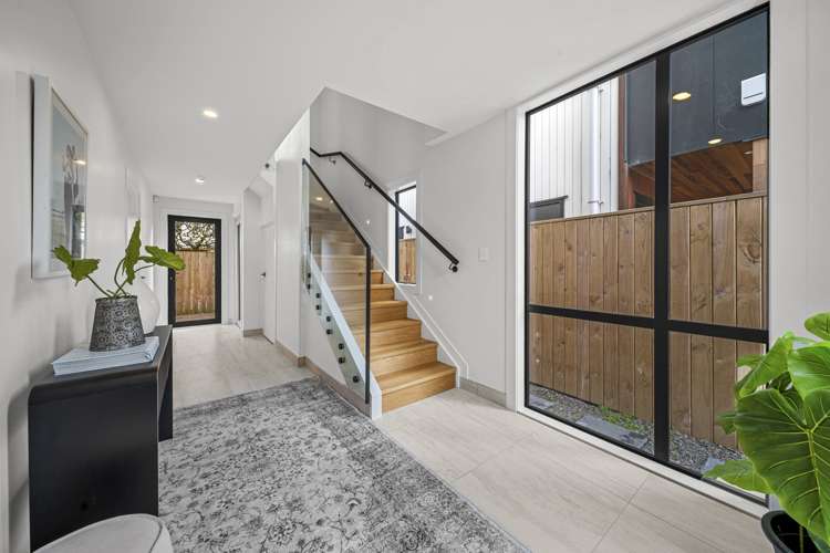 5B Lomond Street Takapuna_13
