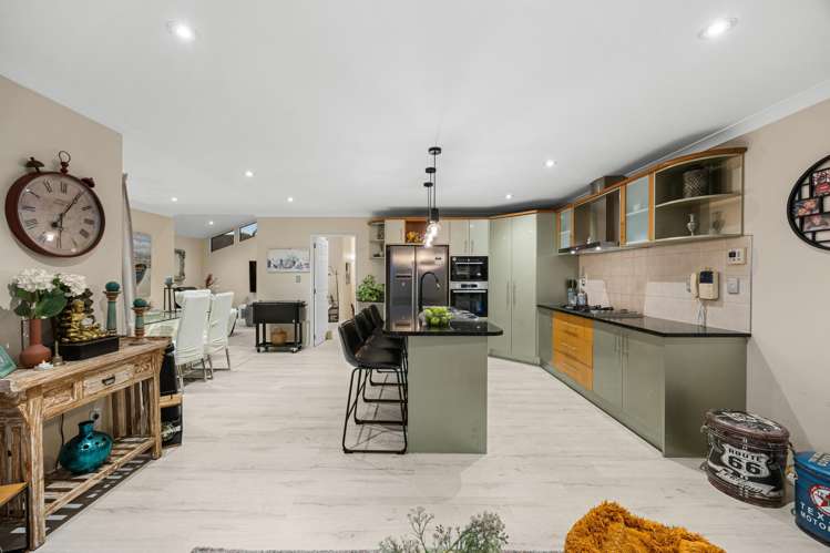 63 San Valentino Drive Henderson_8