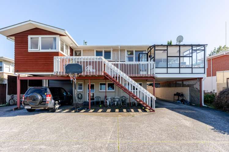54 Acacia Crescent Glenview_11