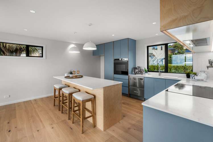 1/164 Soleares Avenue Mount Pleasant_7