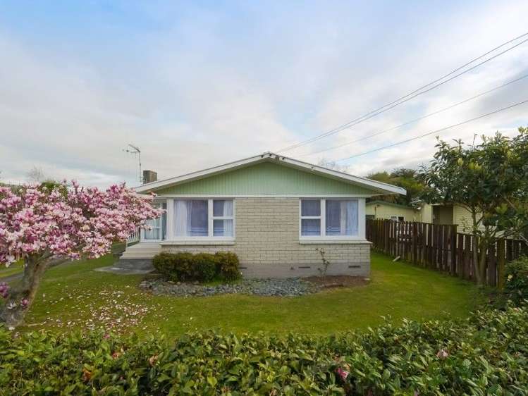 19 Forth Crescent Glenview_14