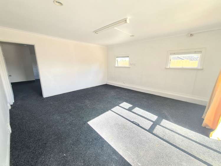 90 Gossamer Drive Pakuranga Heights_11