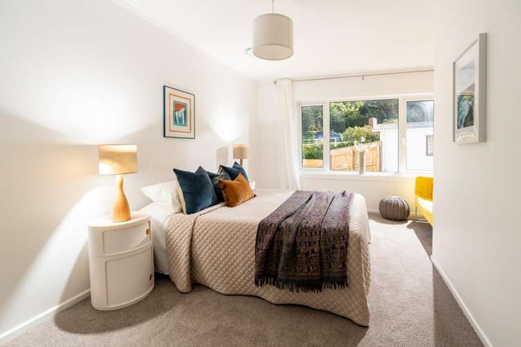 113 Queens Drive Lyall Bay_6