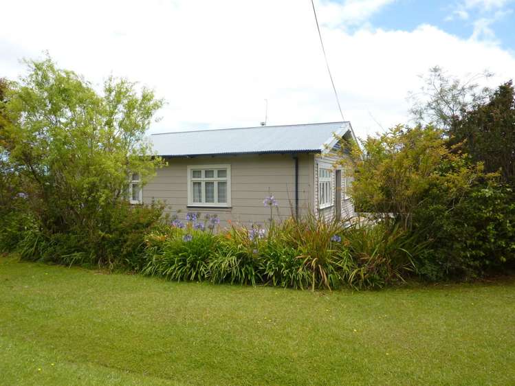 8 Stewart Street Waimangaroa_18
