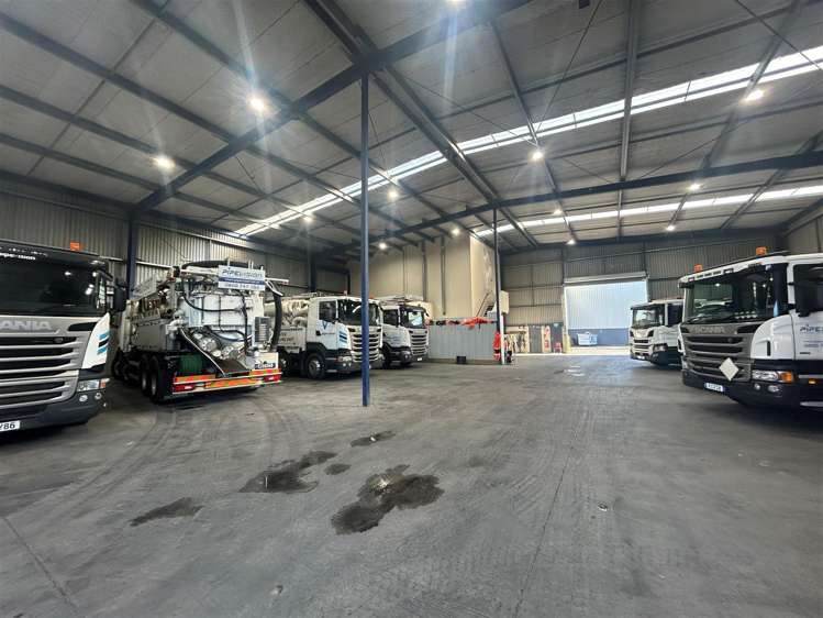 138 Hugo Johnston Drive Penrose_2