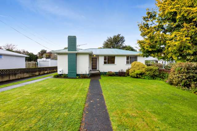 77 Bayly Road Blagdon_1