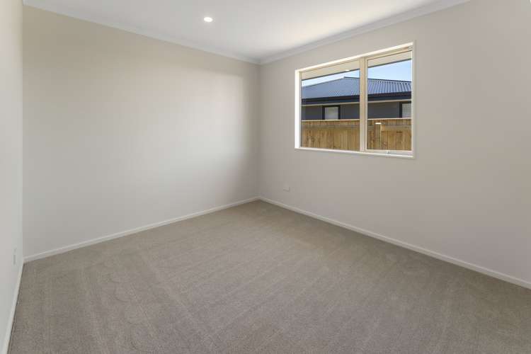 16 Lampton Street Richmond_17