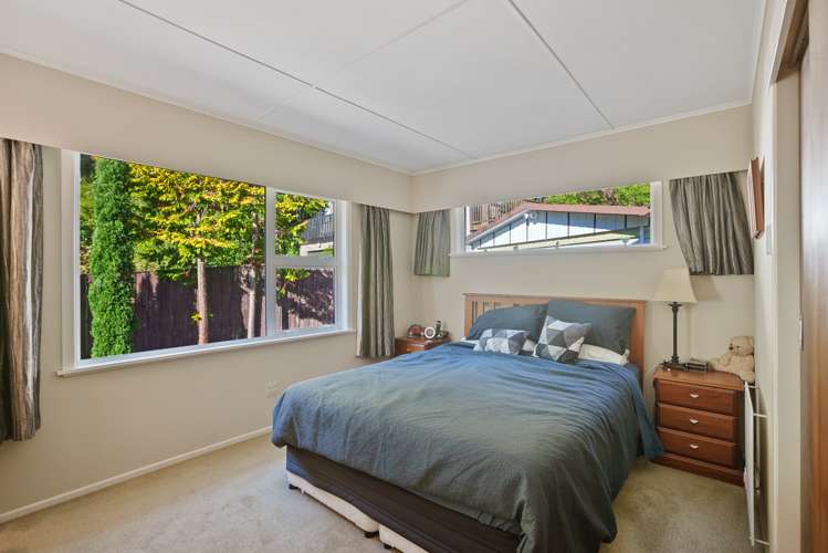 10 Haven Grove Naenae_16