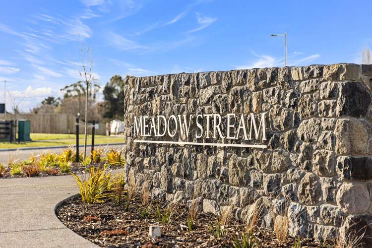 7 Meadow Stream Drive Casebrook_12