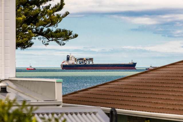 31C The Esplanade Westshore_3