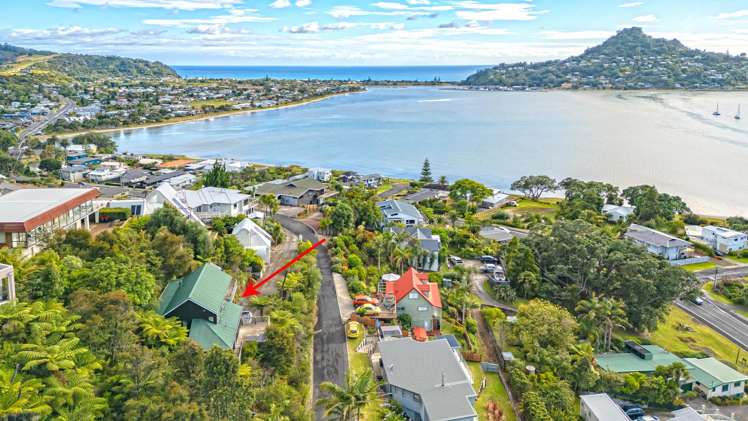 23 Pine Grove Tairua_2