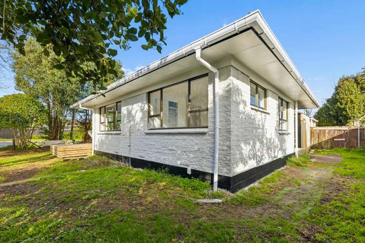 1/22 Gibbons Road Weymouth_17