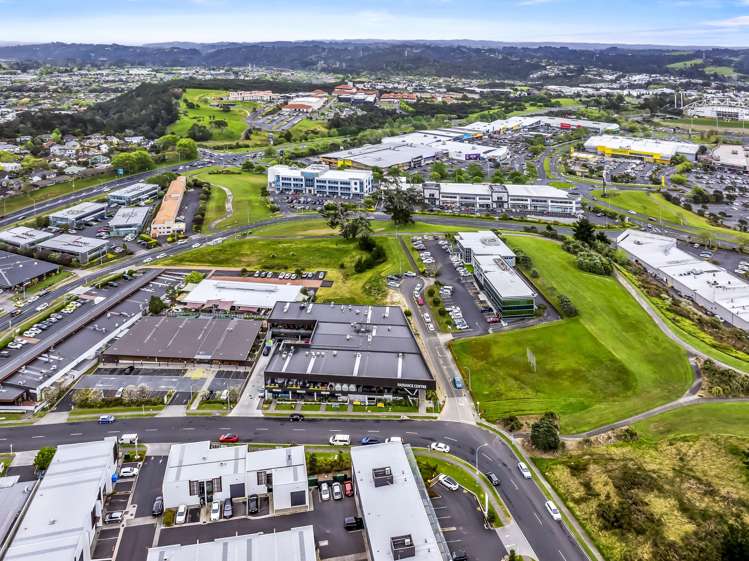 4/8 Oracle Drive Albany_5