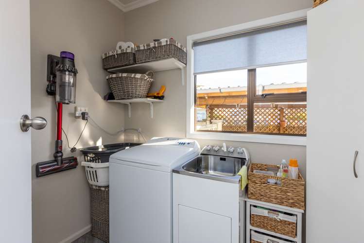 233 Kennedy Road Onekawa_8