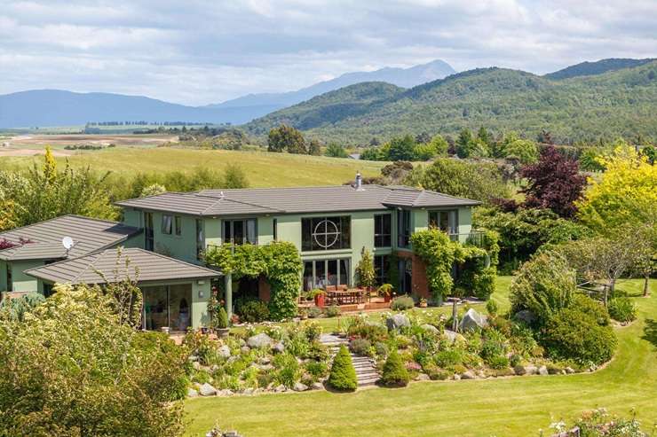 Agents think Southland’s foreign buyer likely looked for property in Te Anau. Photo / Getty Images