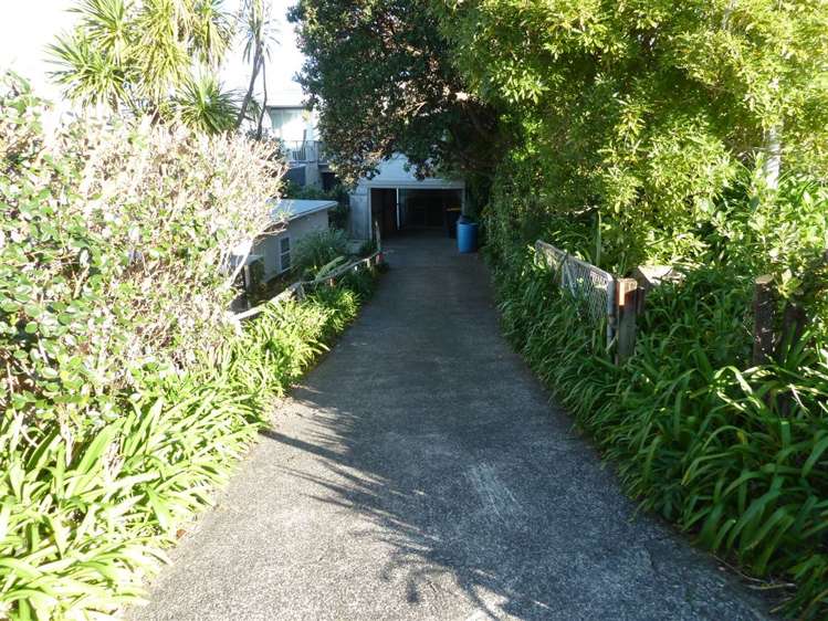 23 Pacific Drive Tairua_21