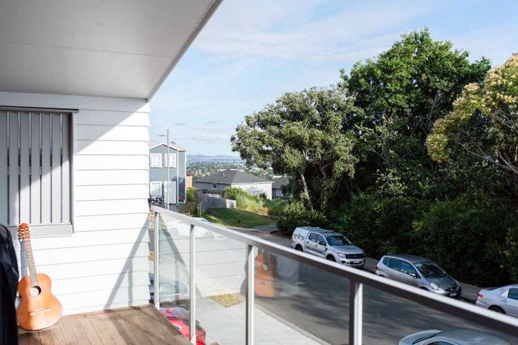 71 Joseph Street Flat Bush_16