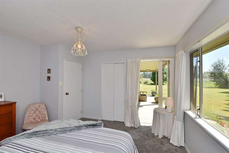 592 Mount Thomas Road Fernside_8