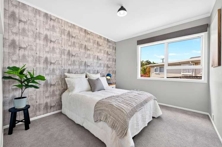 77 Vodanovich Road Te Atatu South_12